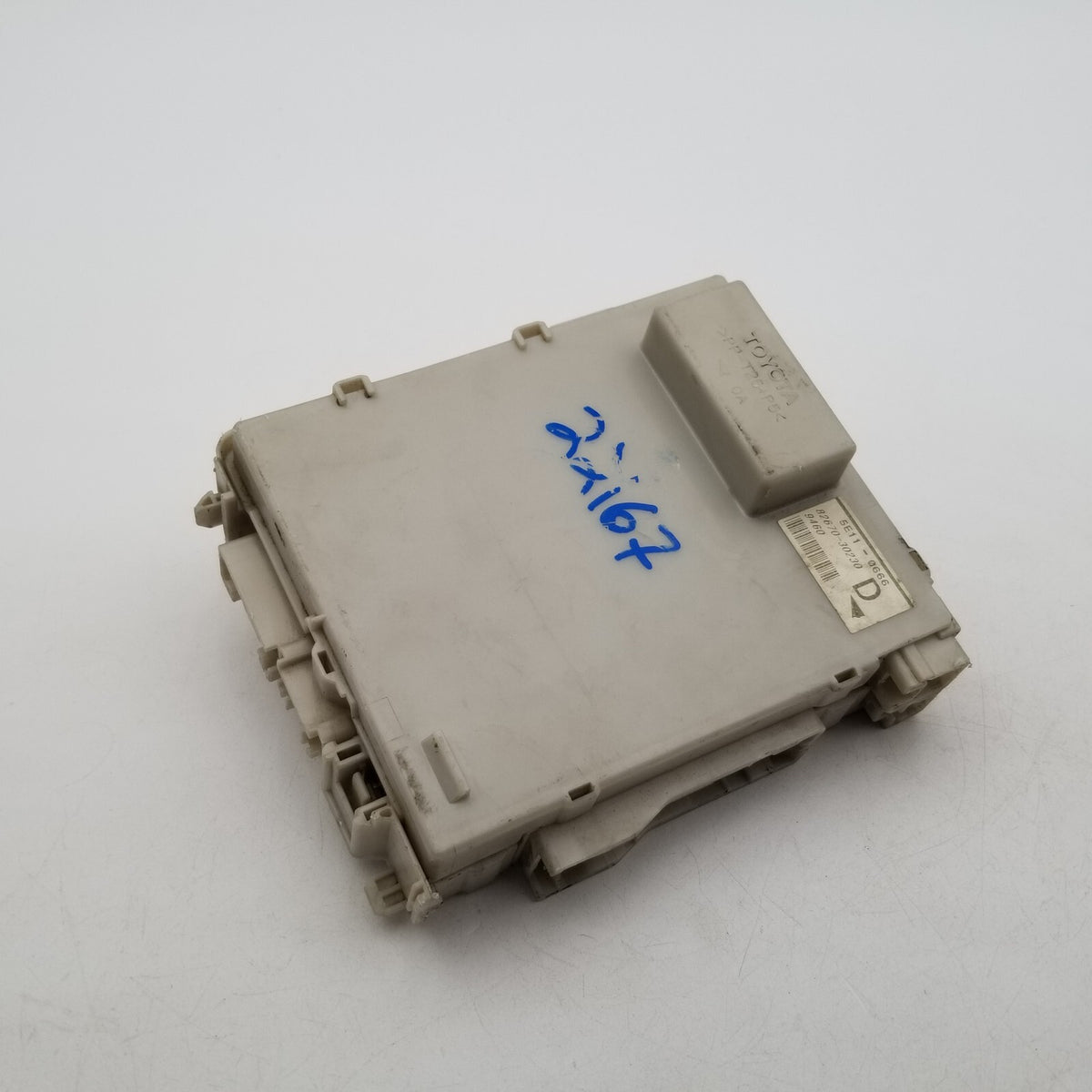 2006- 2011 LEXUS FUSE RELAY JUNCTION BOX GS430 GS350 GS300 OEM