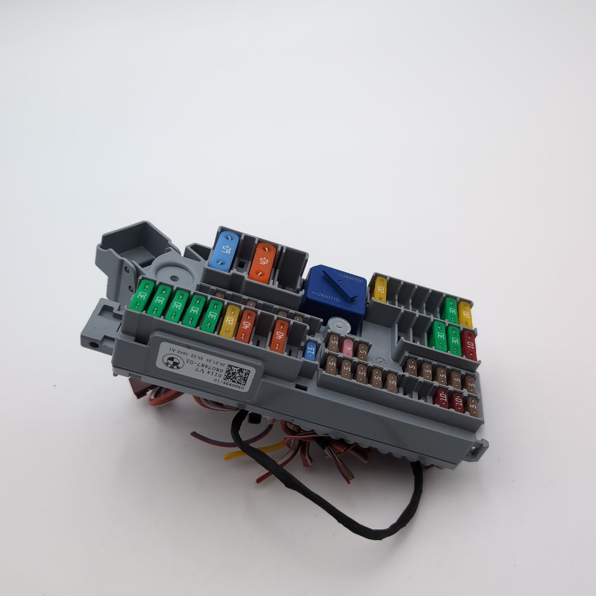 2019 - 2026 BMW X5 X6 X7 XM G20 G26 G42 G87 M3 Front Power Distribution Fuse Box
