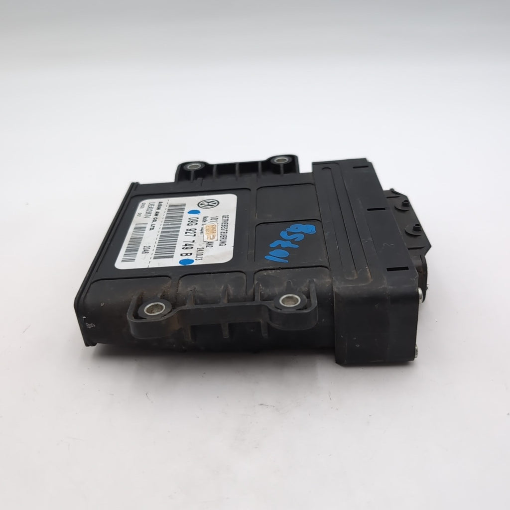 2014 2015 2016 Volkswagen Passat Transmission Control Module TCM 09G927749B