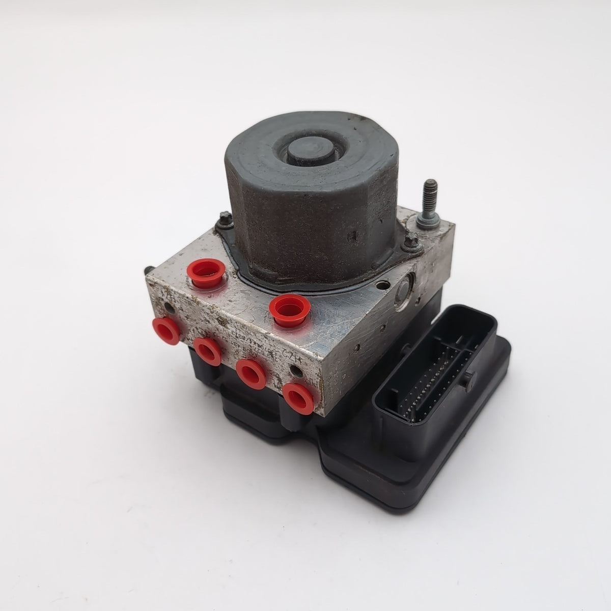 2014 2015 Mercedes CLA250 W117 ABS 2.0L Anti-Lock Brake Pump A0094315212