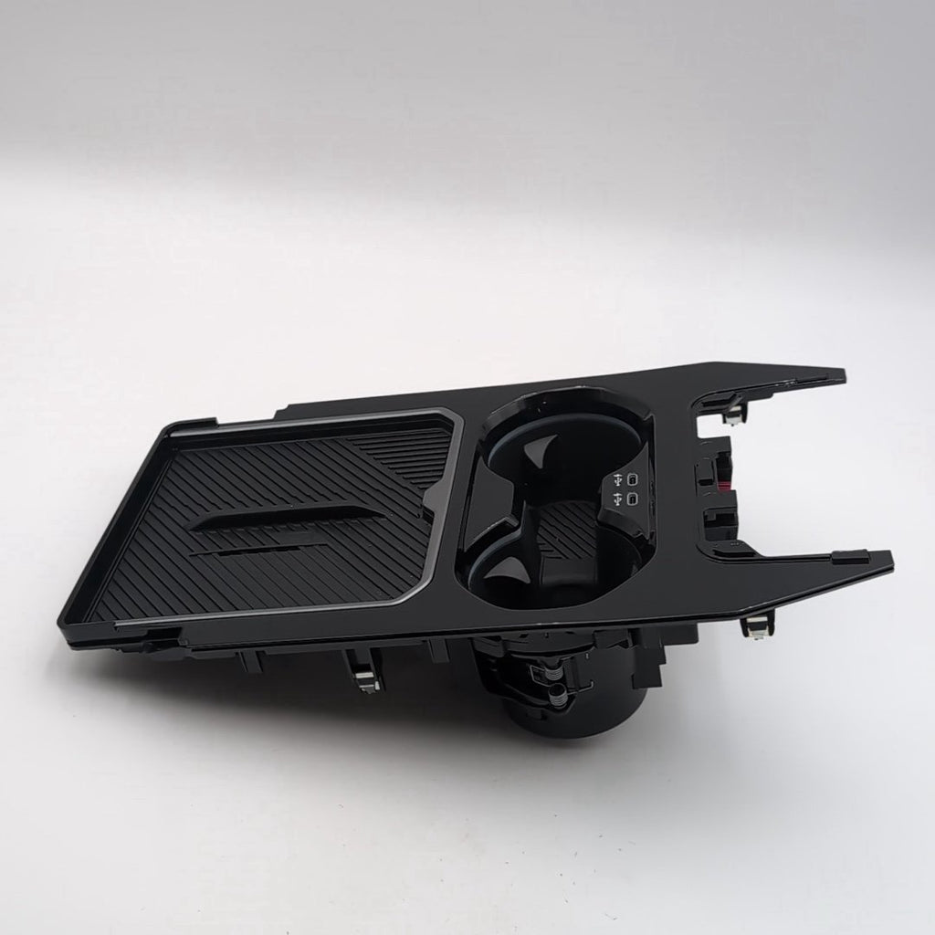 2024 2025 2026 BMW i5 540i 530i 550e G60 Center Console Cup Holder Charging Tray