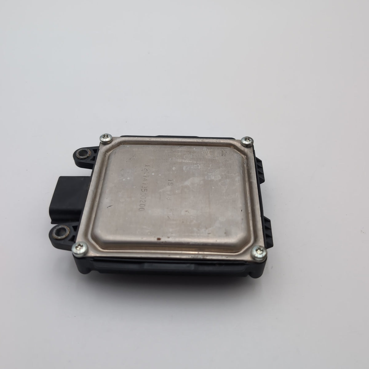 2016 - 2020 Nissan Rogue Rear Left Blind Spot Radar Sensor 284K16FL0A