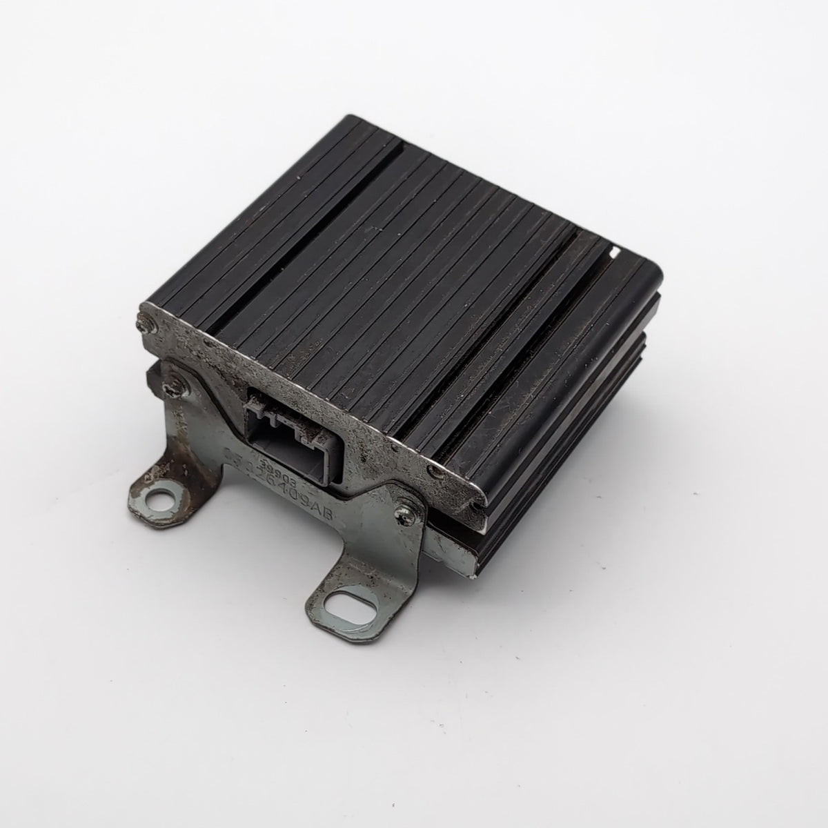 2009 2010 Dodge Journey AC Power Inverter Module 05026409AB