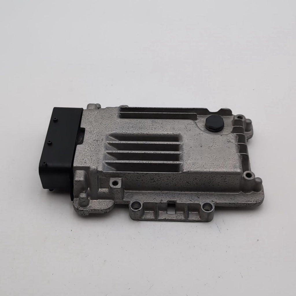 2015 2016 Hyundai Genesis Fuel Injector Driver Control Module 39175-3F100