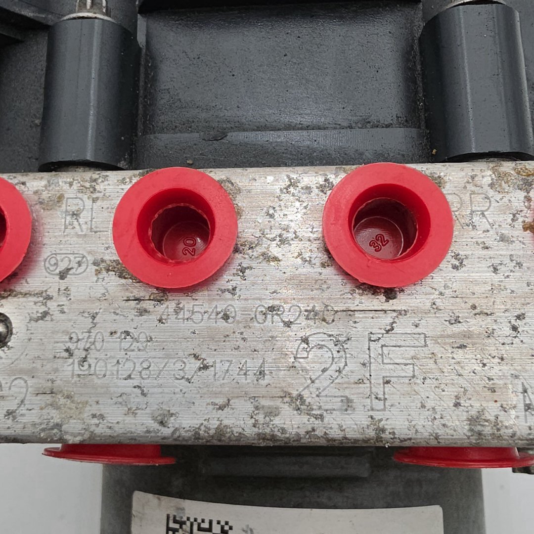 2019 2020 2021 Toyota RAV4 2.5L ABS Anti Lock Brake Pump 44540-0R240