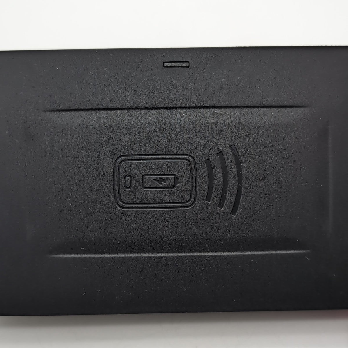 2019 - 2026 BMW G20 G22 G42 M3 M4 X3 X5 X6 X7 Wireless Charging Tray Pad