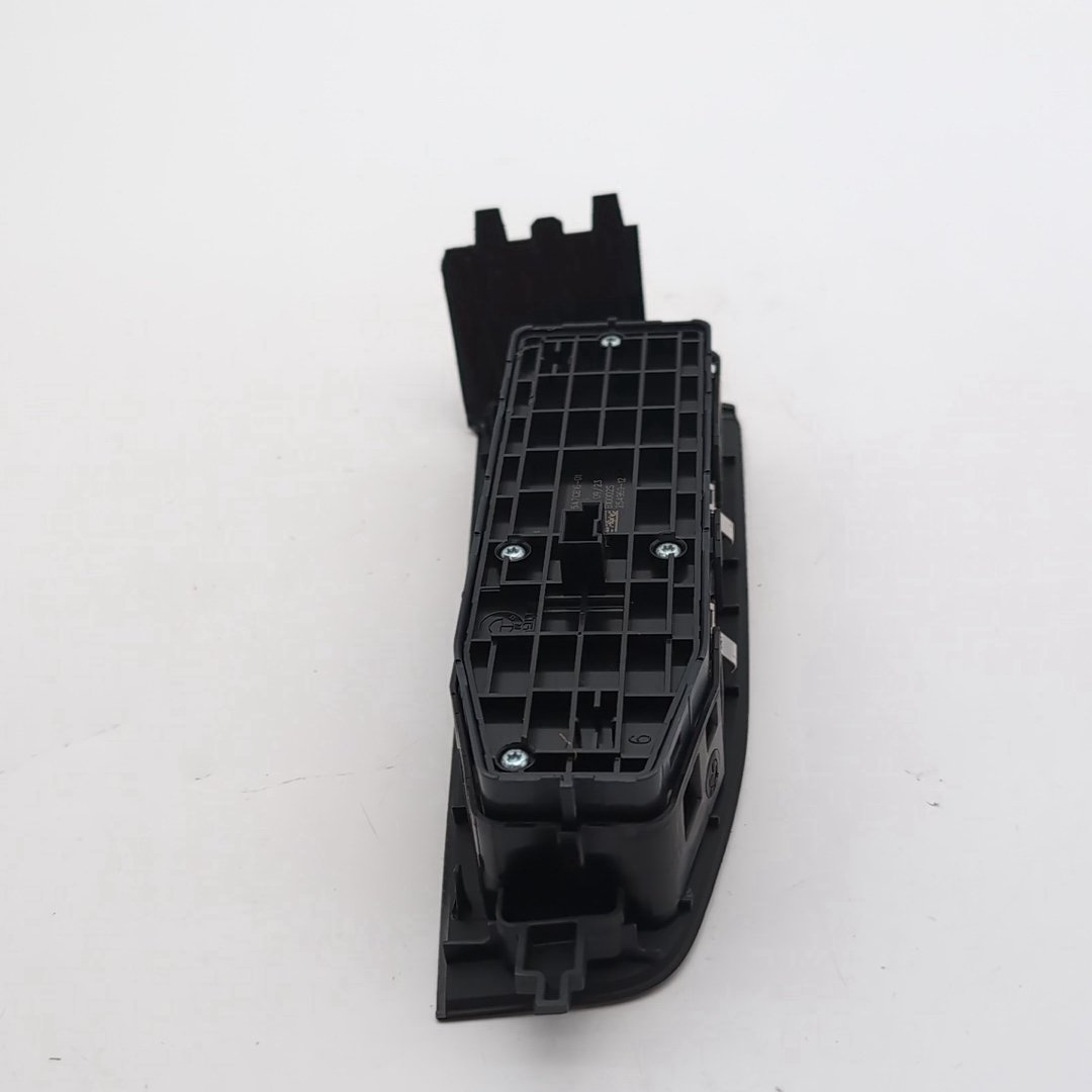 2024 2025 2026 BMW 540i 530i 550e i5 G60 Driver Master Window Switch 5A7CB16