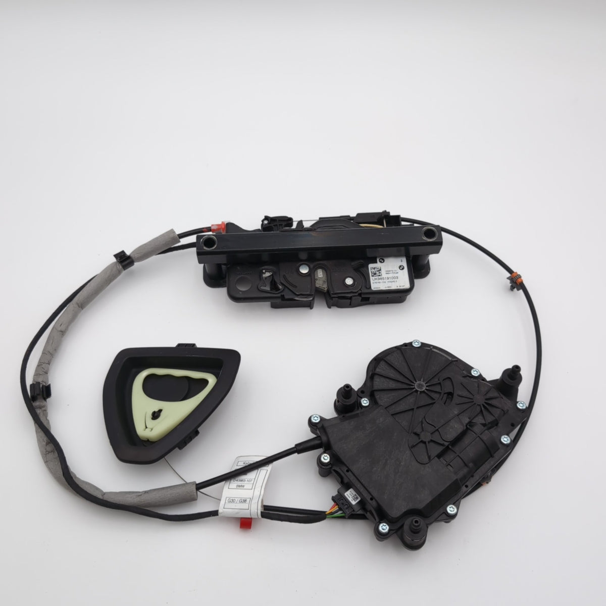 2023 - 2025 BMW i4 G26 Rear Trunk Lid Liftgate Latch Actuator Assembly 9851910