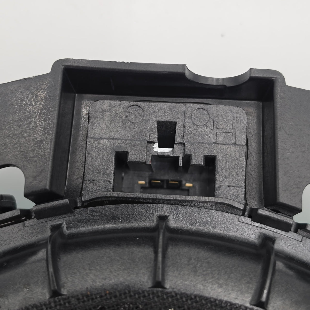 2019 - 2026 BMW 330i M340i 330ix G20 Left Under Seat Subwoofer Speaker 2622809