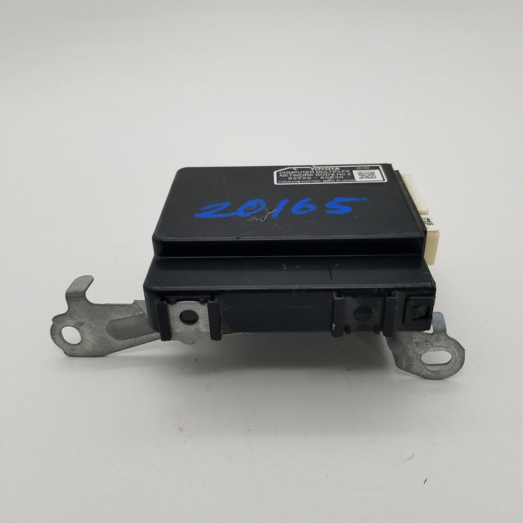 2003- 2009 Lexus GX470 Multiplex Network Body Control No.2 Unit 89226-60030