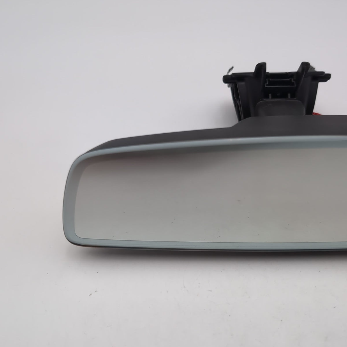2022 - 2025 BMW 530i G60 i7 G70 Interior Rear View Mirror HomeLink 5A6A095