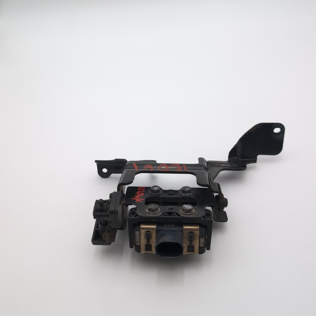 2015 2016 2017 Nissan Murano Front Cruise Distance Radar Sensor 284385AA0A