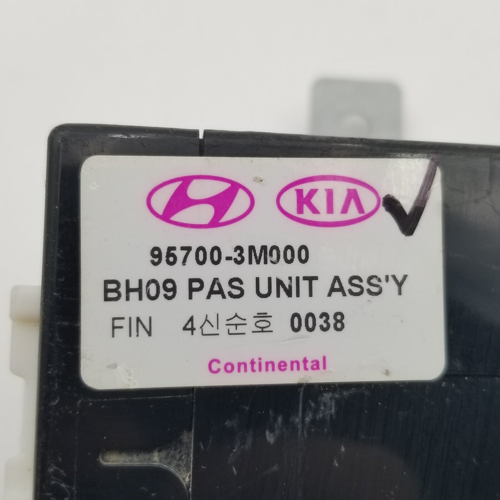 2010 2011 2012 13 14 HYUNDAI GENISIS DASH DRIVER PARK ASSIST MODULE 95700-3M000