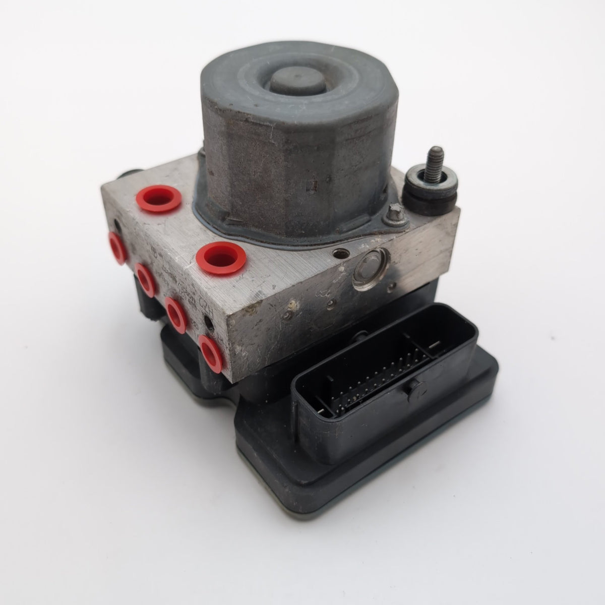 2014 2015 Mercedes CLA250 W117 ABS Anti Lock Brake Pump Control Unit A0094316412