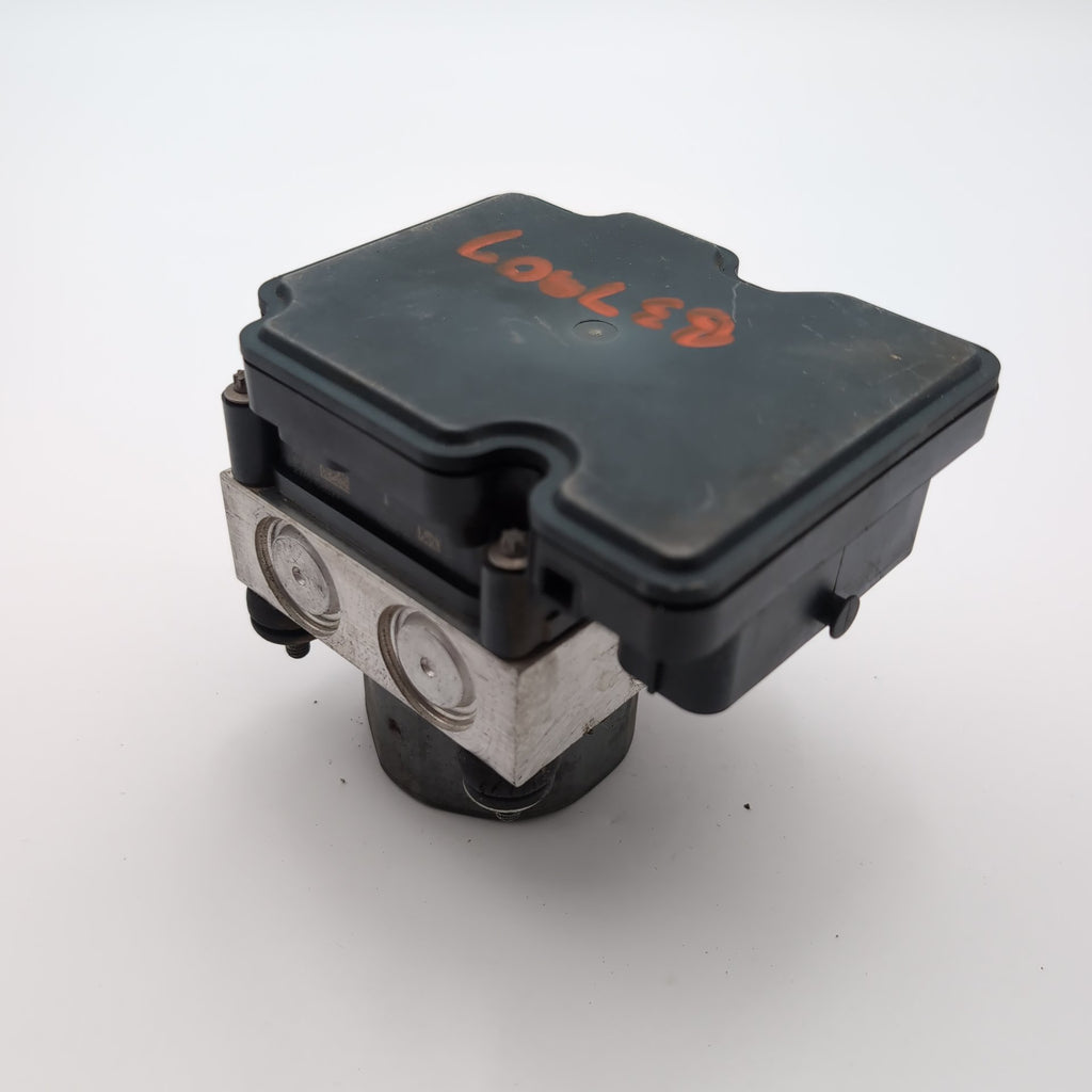 2016 2017 Nissan Altima 2.5L ABS Anti Lock Brake Pump Control Unit 476609HS0A