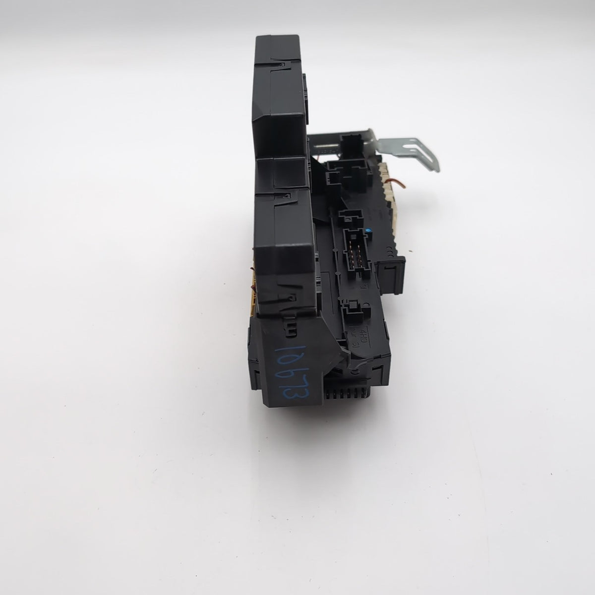 2012- 2014 Mercedes W204 C250 C300 C350 Rear SAM Relay Fuse Box Assembly