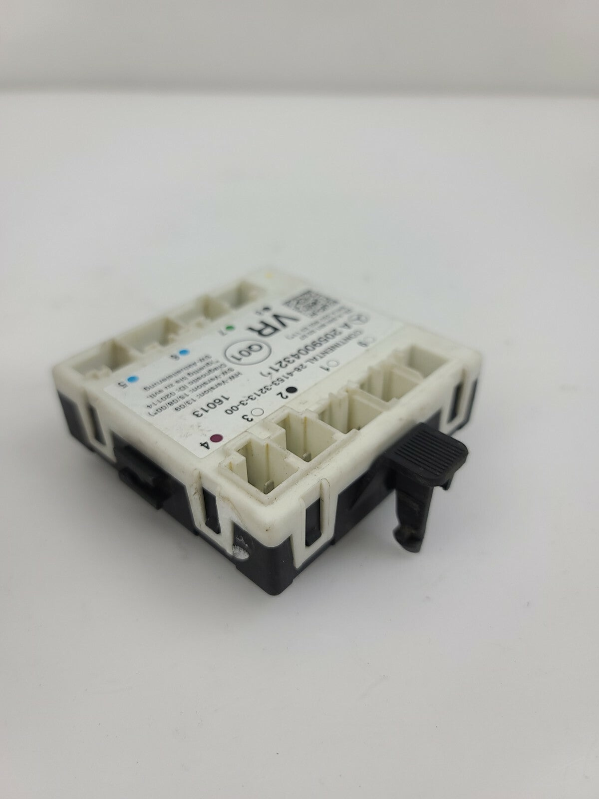 Mercedes Oem Benz W205 2015 Front Right Door Control Unit Module A2059004321