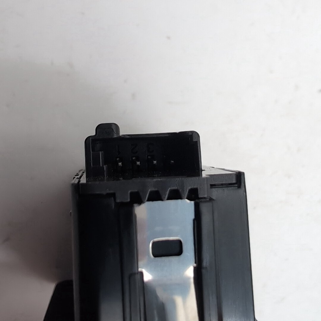 2023 - 2026 BMW i4 G20 G26 XM X3 X5 X6 X7 Rear Trunk Open Close Switch 5A64C25