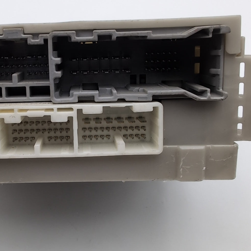 2010 2011 2012 LEXUS LS460 LS460L LS600H FUSE JUNCTION BOX BLOCK 82670-50140