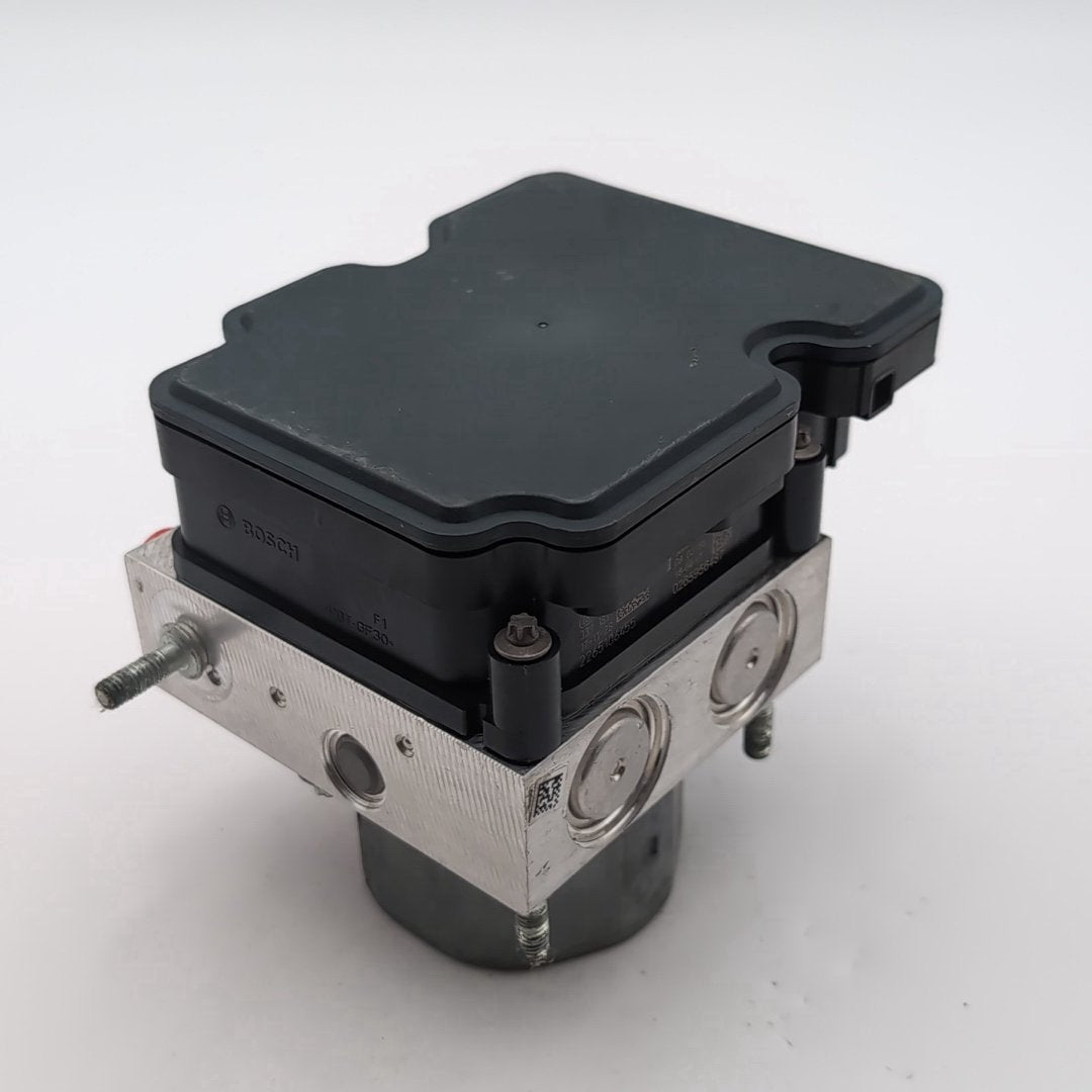 2018 Nissan Rogue 2.5L ABS Anti Lock Brake Pump Control Unit 476605HR1A