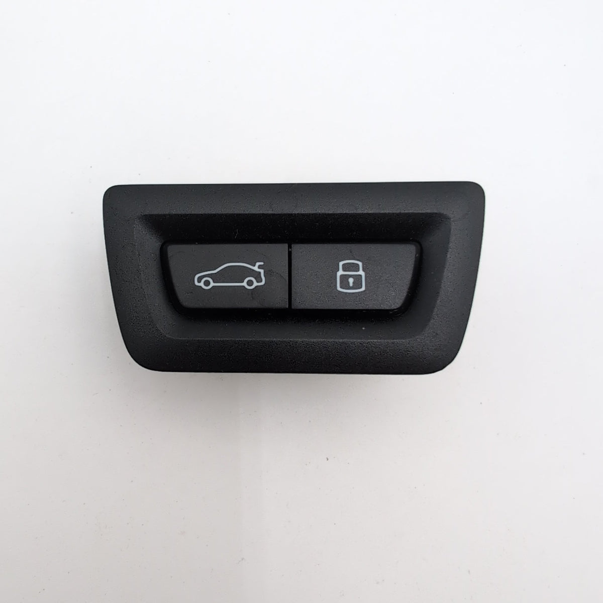 2021 - 2026 BMW 540i 530i i5 G60 M5 X1 X2 X3 Trunk Lid Tailgate Switch Button