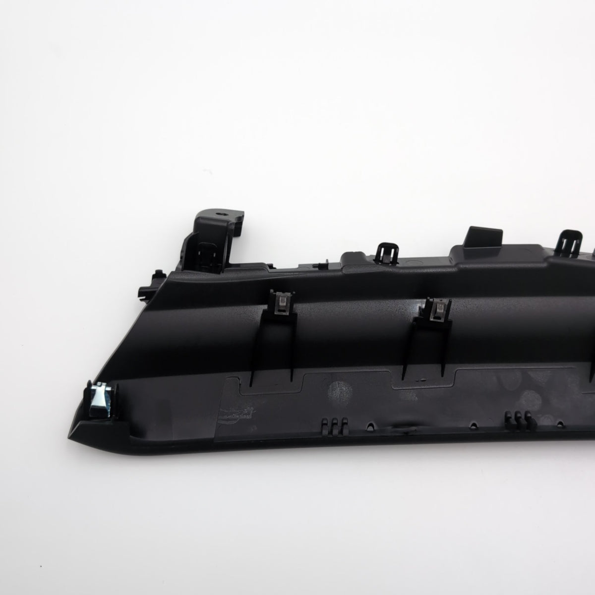 2025 2026 BMW X3 G45 Dash Instrument Panel Molding Finisher Light Trim Cover
