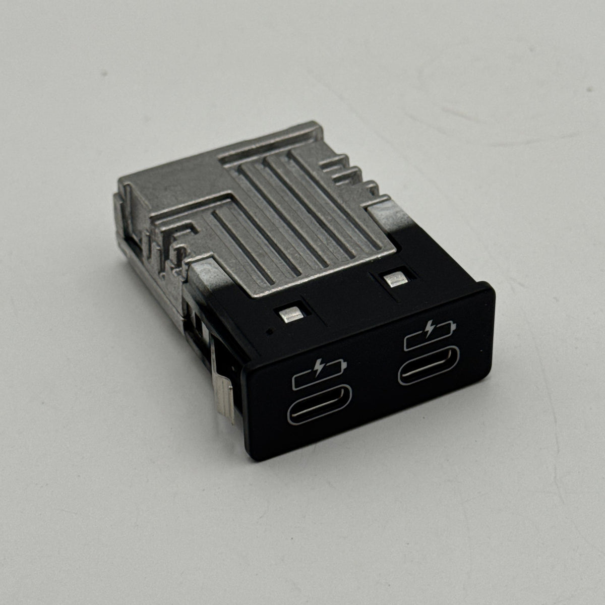 2019 - 2024 BMW G20 G26 F46 G30 G12 M3 M4 X1 X3 X4 Dual USB Port Socket 8711938
