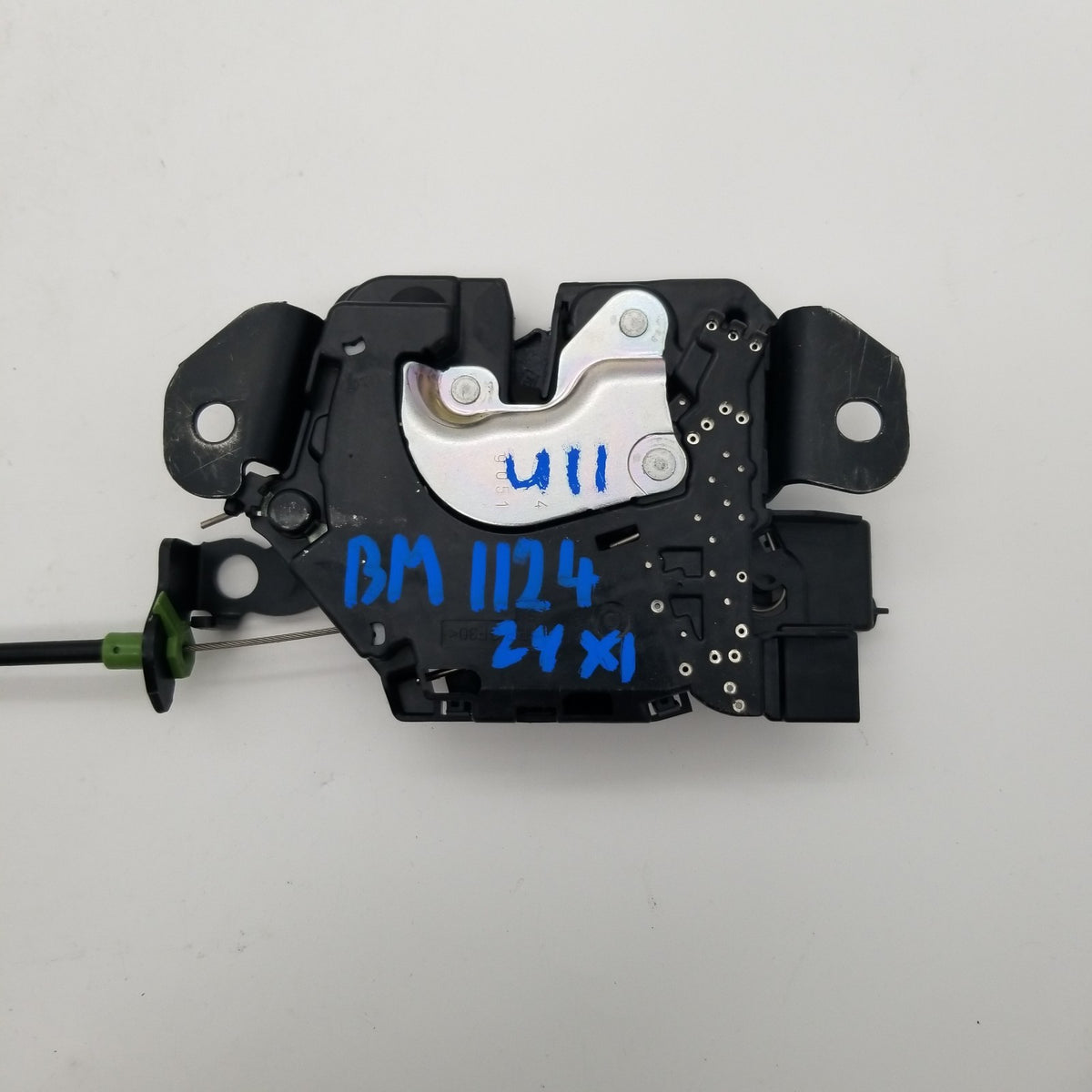 2023 2024 BMW X1 U11 Drive Soft Close Auto Function For Door 9450528 OEM