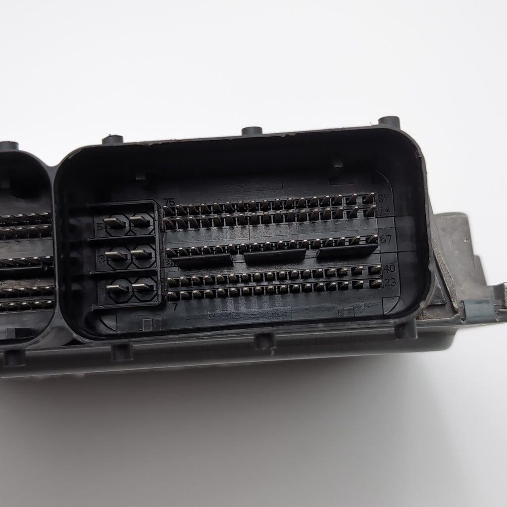 2018 2019 2020 Audi Q5 Engine Computer Control Module ECM OEM 06L907425C