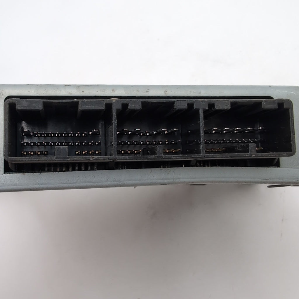 2004 2005 Lexus GX470 Stabilizer Control Module OEM 89271-60011