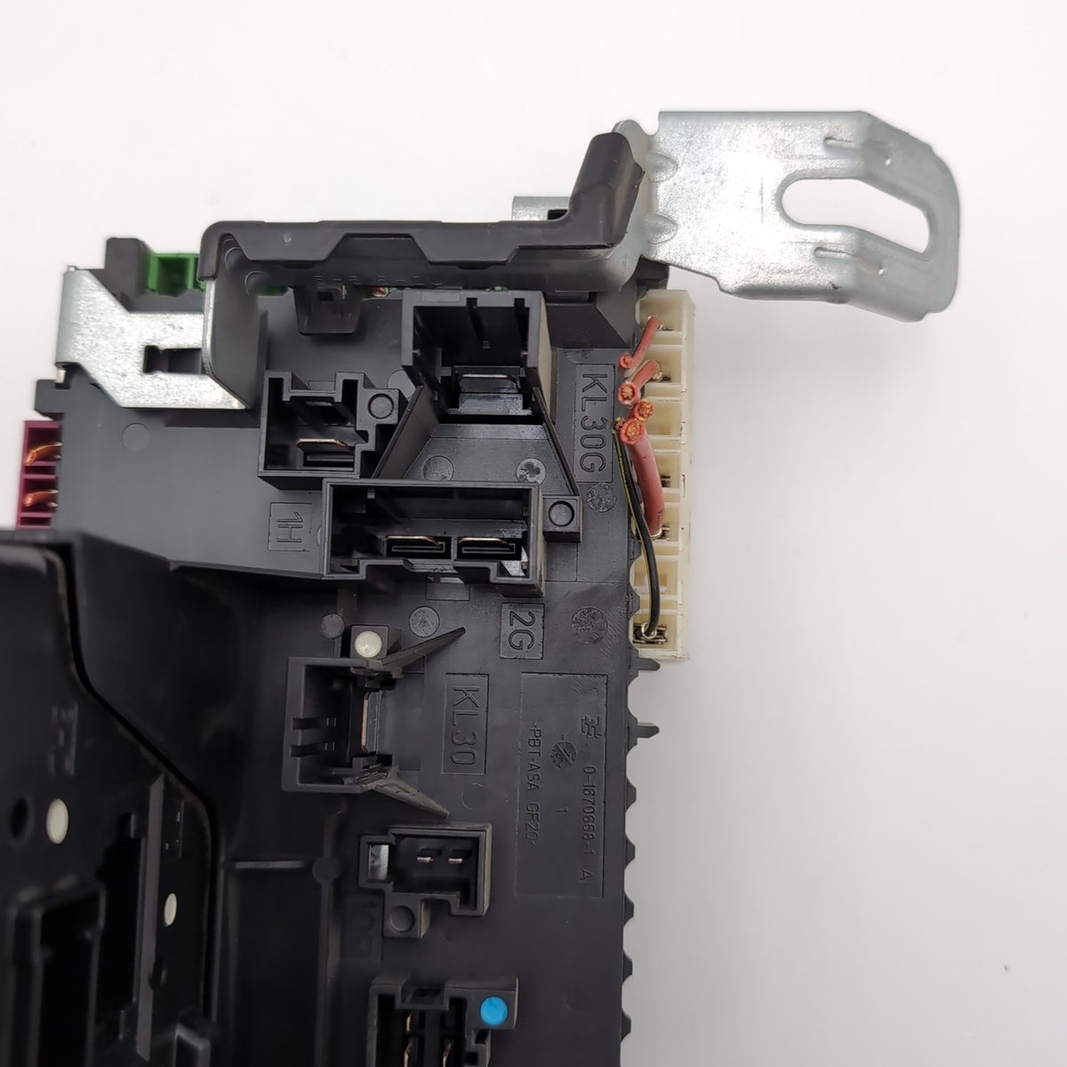 2012- 2018 MERCEDES CLS 2010-2017 E CLASS REAR TRUNK SAM FUSE RELAY BOX MODULE