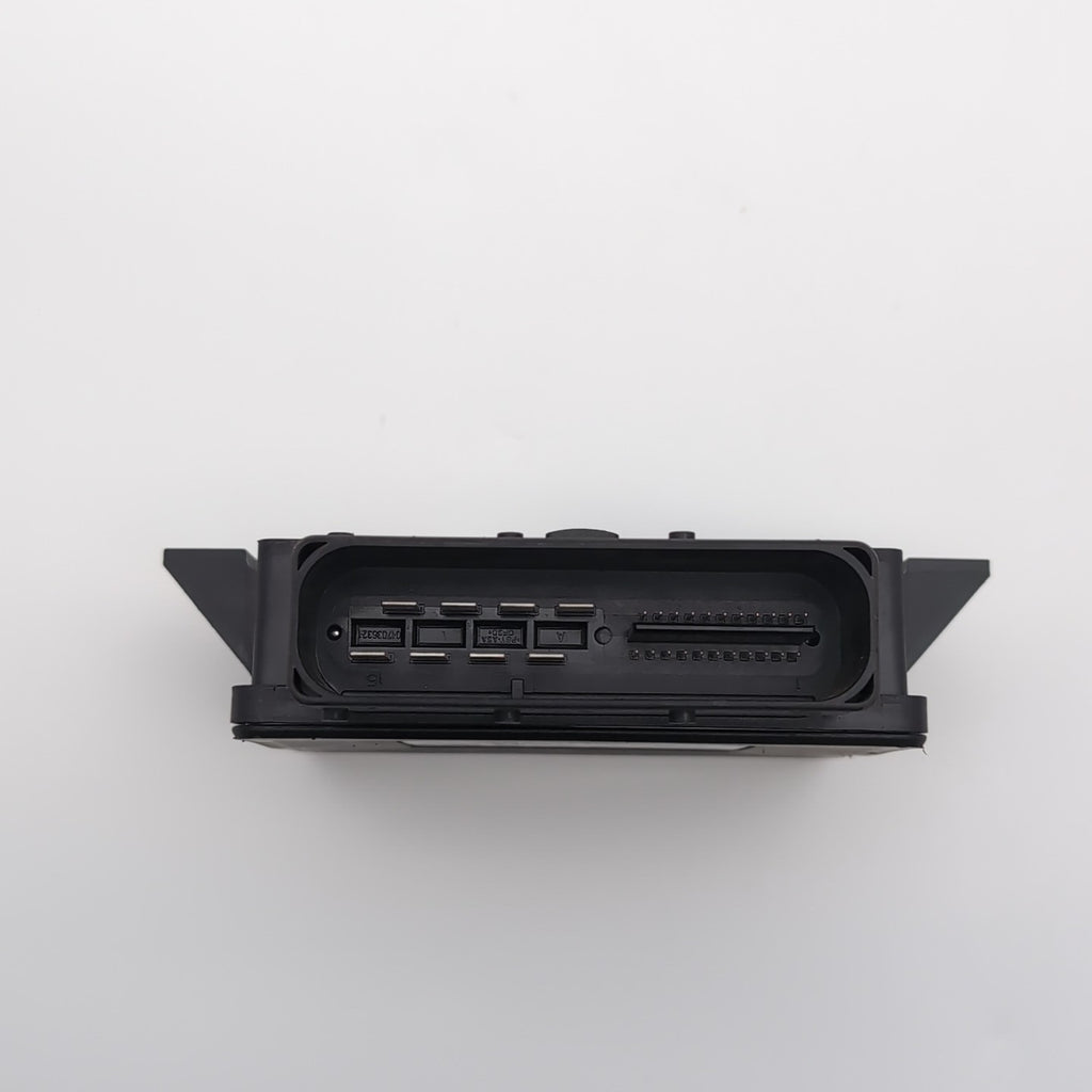 2015 2016 2017 2018 Porsche Macan Parking Brake Control Module OEM 95B907801C