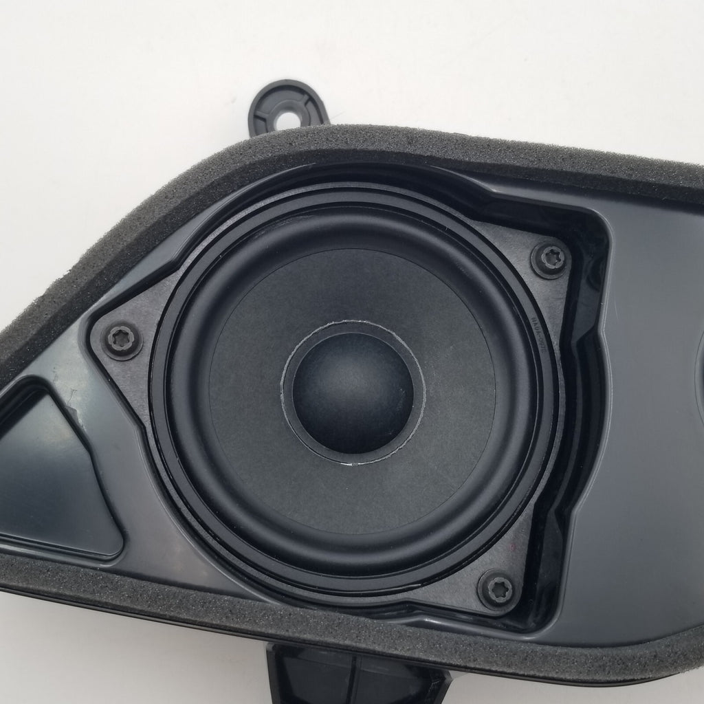 2019 - 2026 BMW X5 Rear Right D Pillar Harman Kardon Speaker Tweeter 2622520
