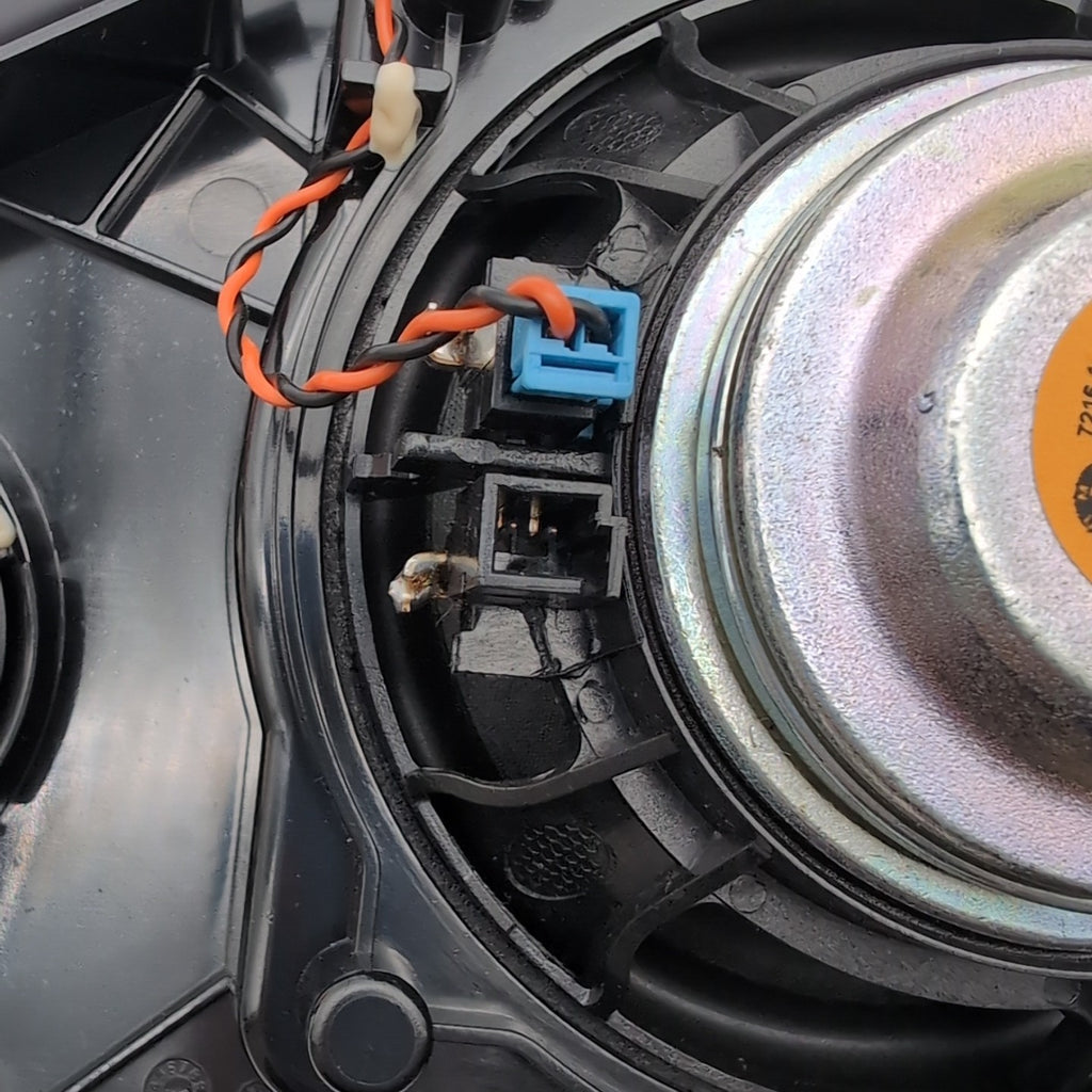 2019 - 2026 BMW X5 Left D Pillar Harmon Kardon Top Hifi Speaker Tweeter 2622519