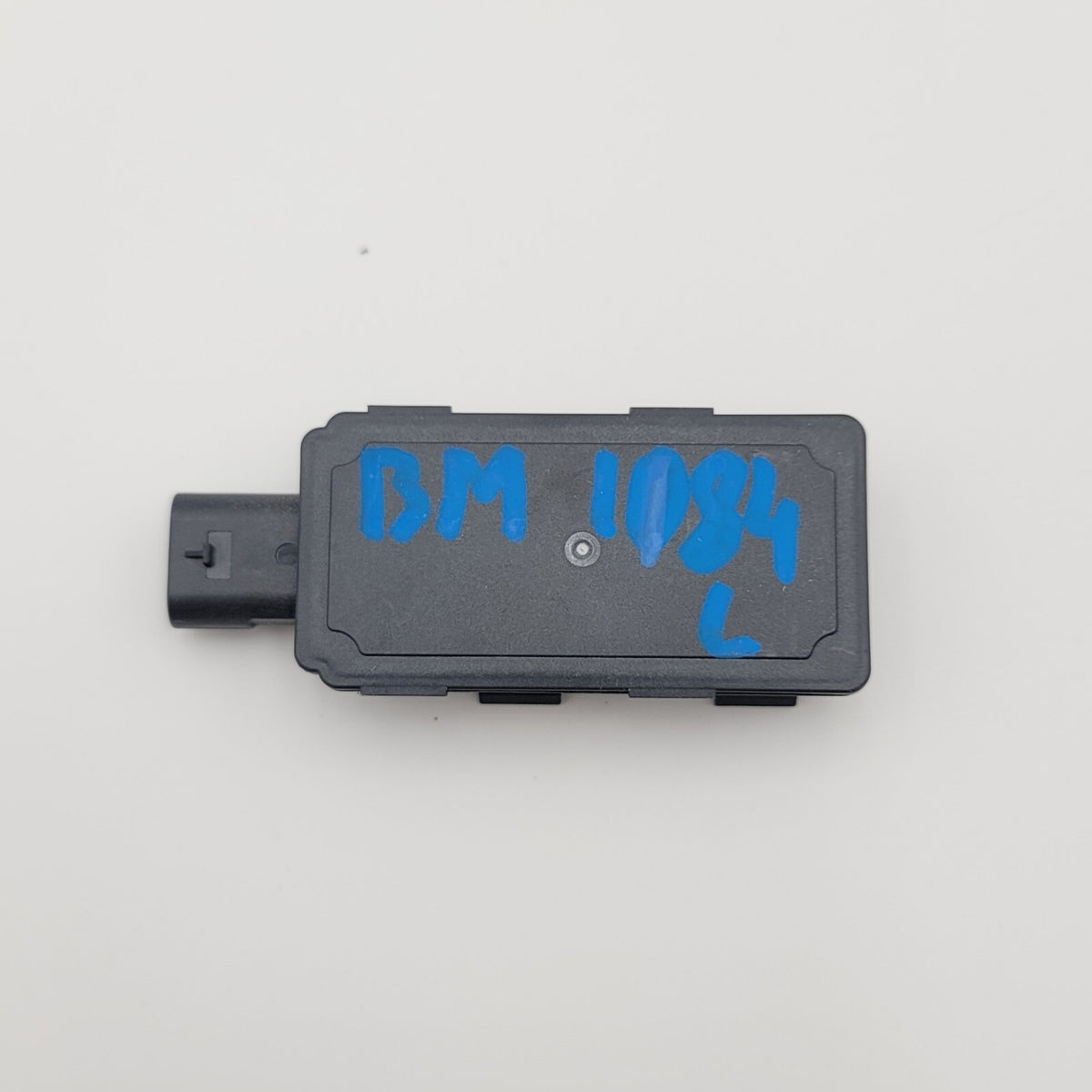 2023 - 2025 BMW G60 G70 X1 X2 X5 X6 X7 XM Radio Remote Receiver Module 5A81725