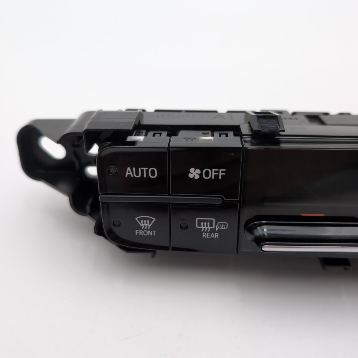 2016 2017 Toyota Prius AC Heater Temperature Climate Control Unit 55900-47190