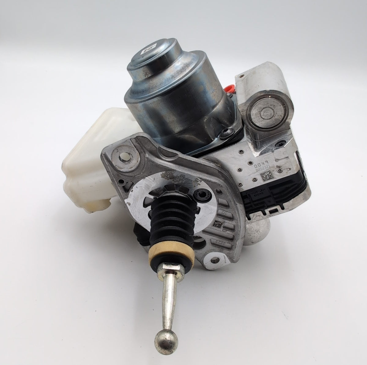 2023 2024 Volvo S90 2.0L AWD Master Cylinder ABS Pump Brake Booster 32384484