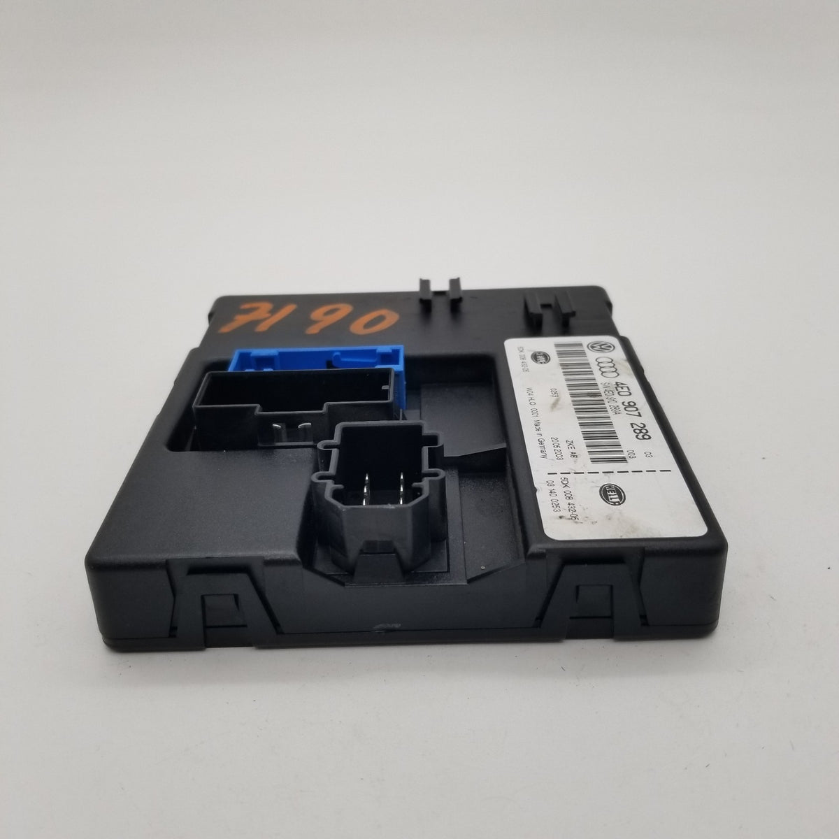 2002- 2009 Fits Audi A8 Multifunction Central Power Control Module 4E0907289