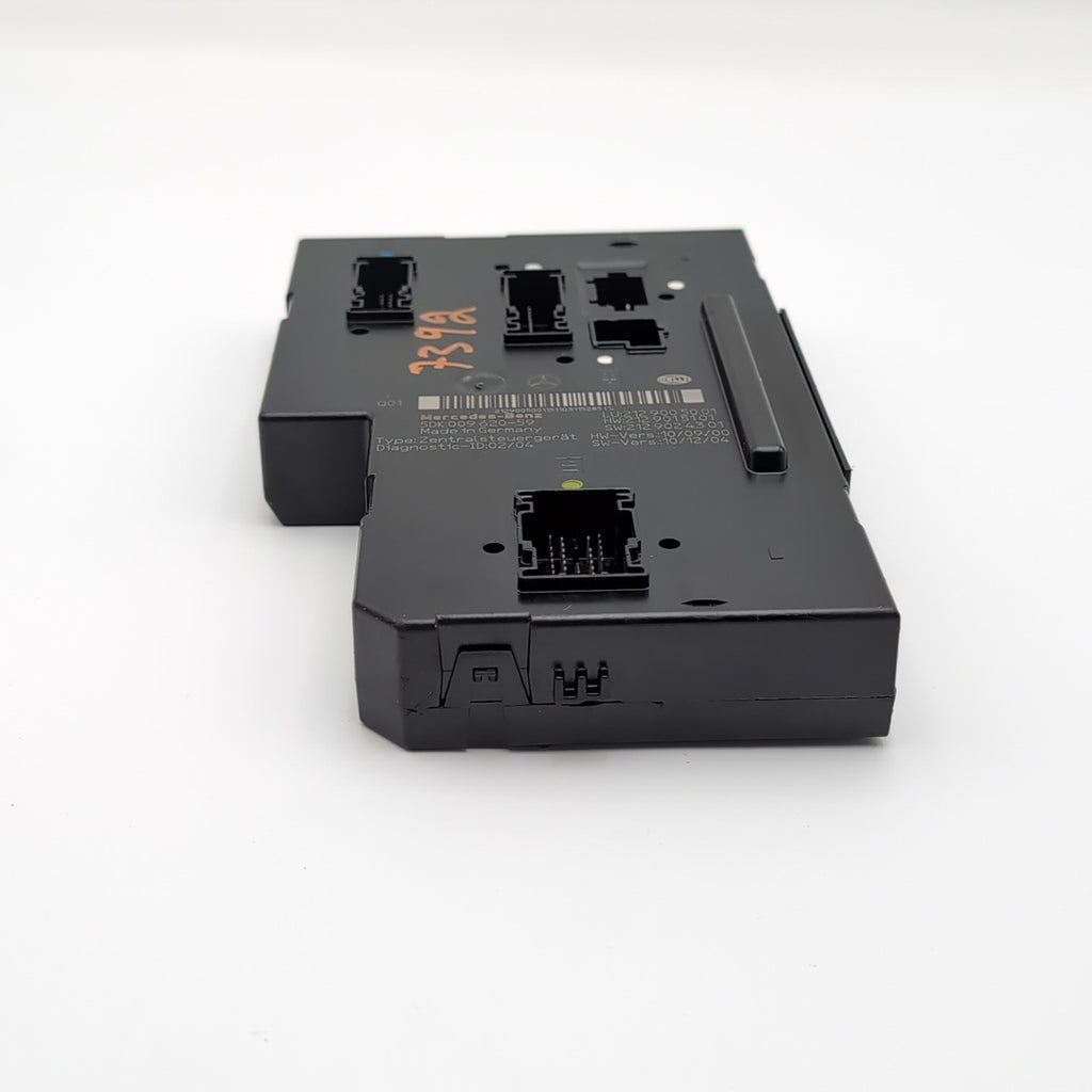 2010- 2018 Mercedes W218 CLS63 Rear SAM Module Relay A2129005001