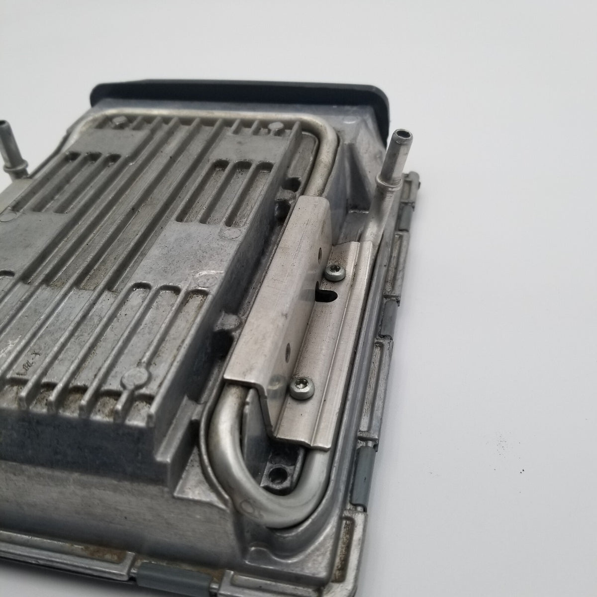 2011 2012 BMW F04 750i ActiveHybrid ECU Engine Computer Module