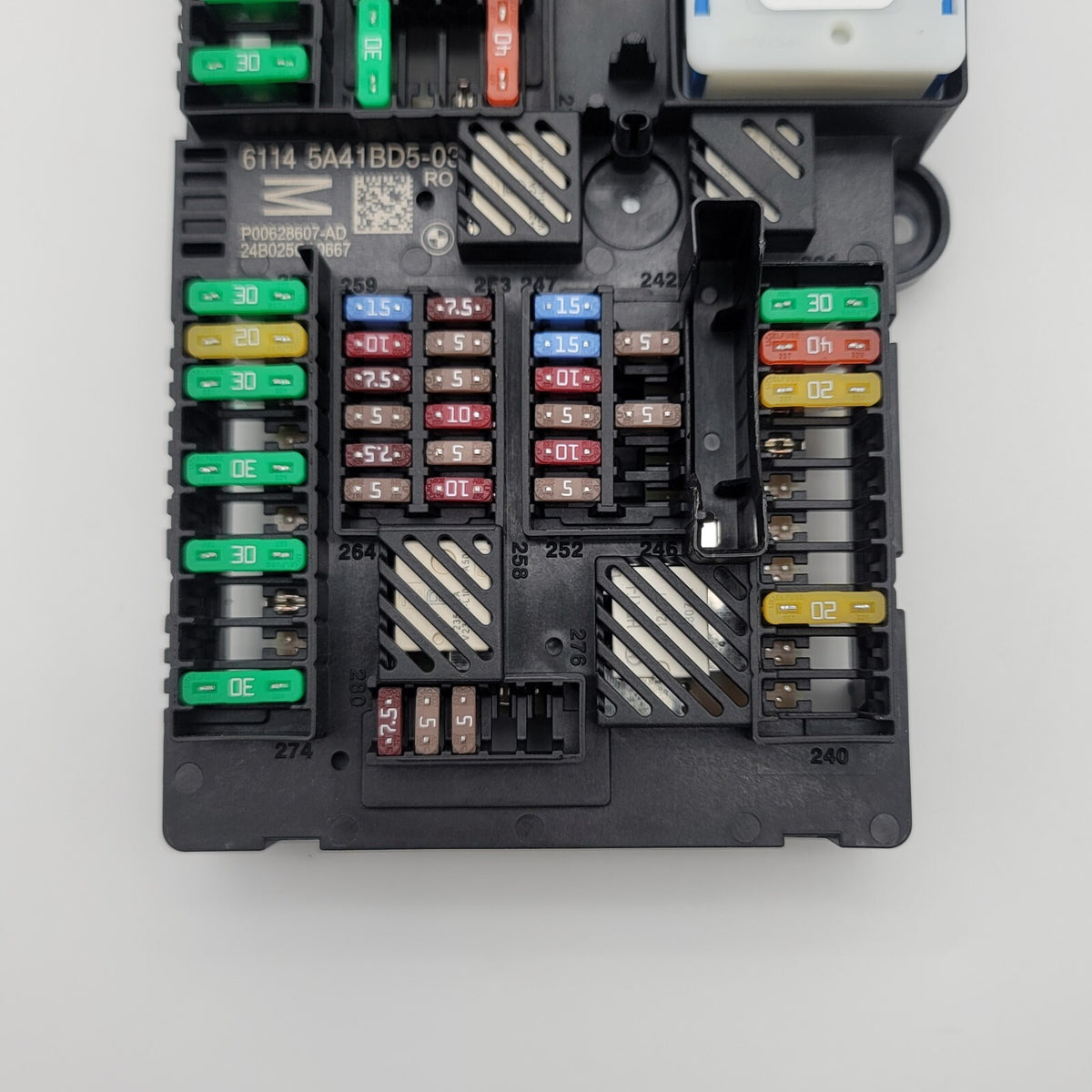 2022 BMW X7 G07 G05 5A41BD5 3.0 Hybrid 259kw Fuse Box Module 5A3EC08