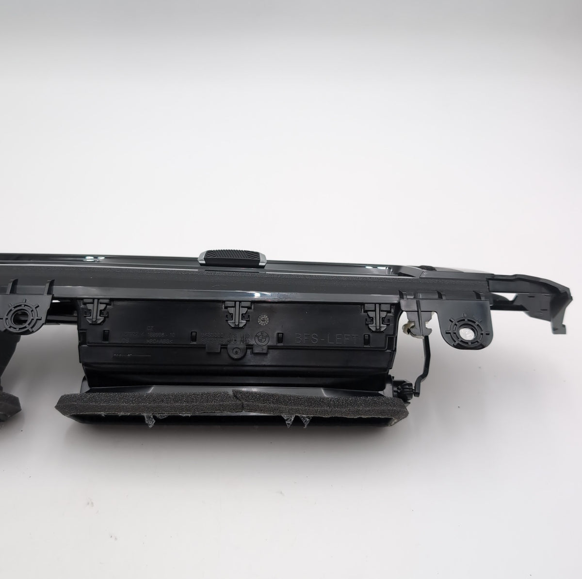 2023 2024 2025 BMW X2 U10 X1 U11 Center Dash Fresh Air Vent Grille 9483383 OEM
