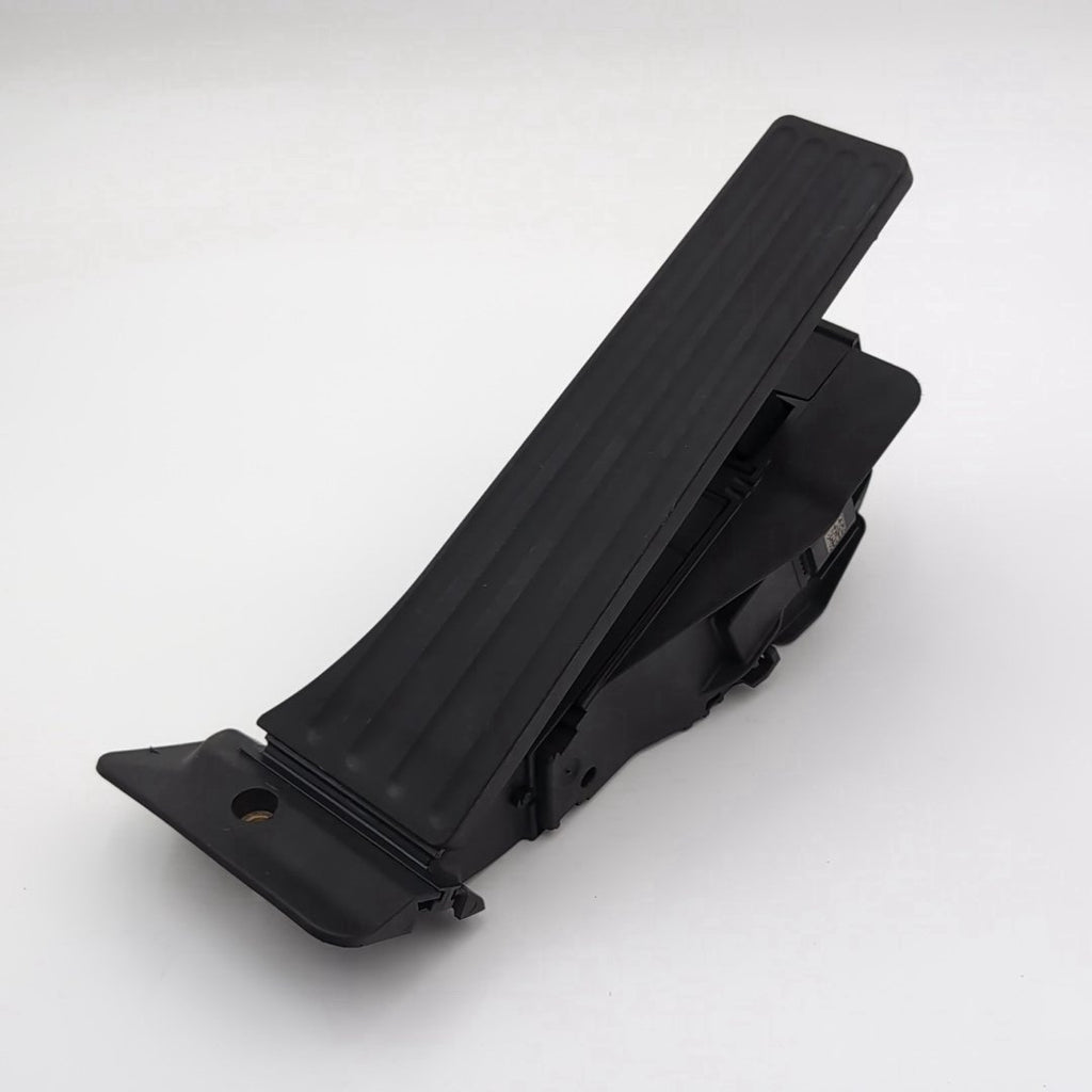 2020 - 2026 BMW 3 5 6 7 SERIES X1 X2 X3 X5 Acceleration Gas Pedal 6889822
