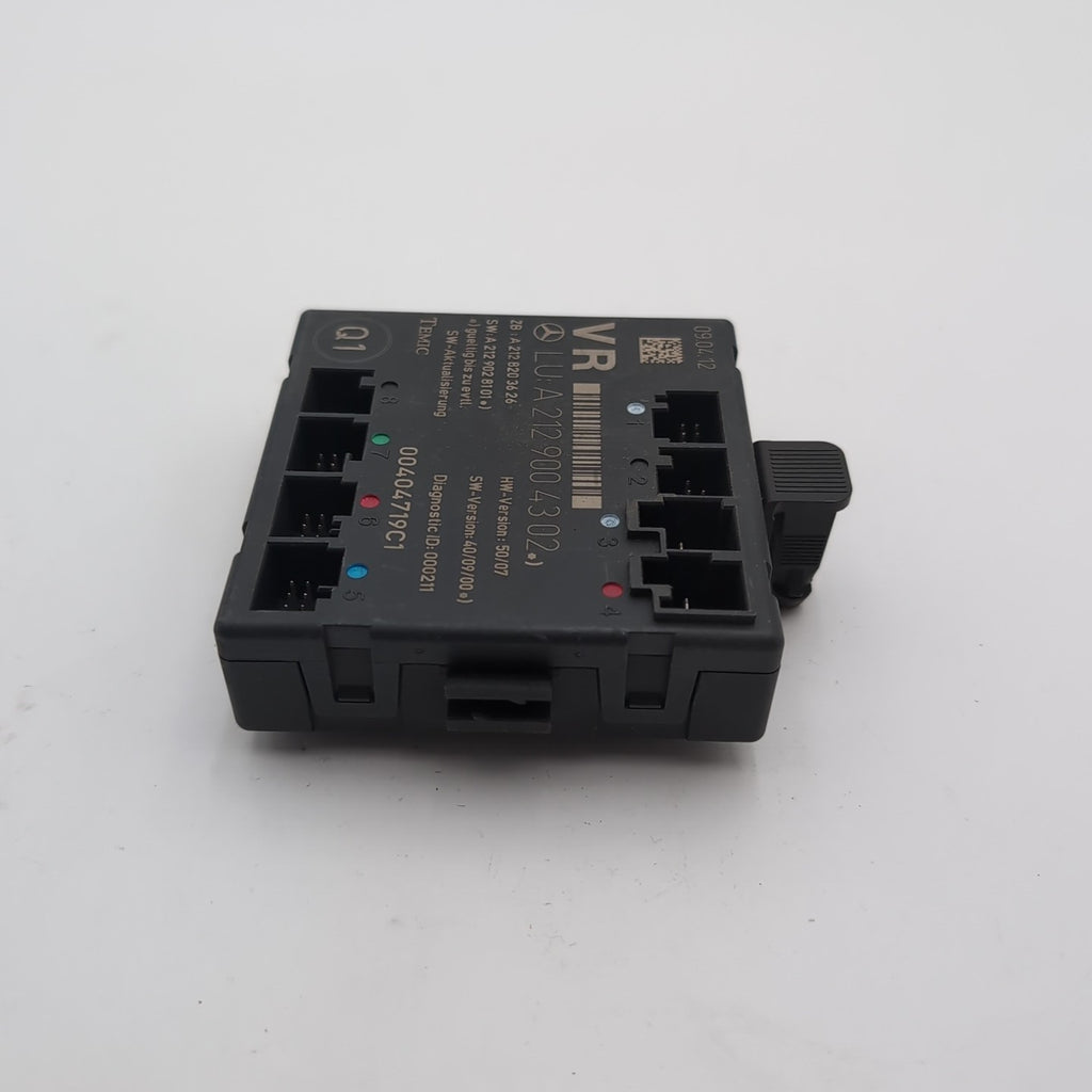 2008- 2015 Mercedes E350 C350 W212 Front Right Door Control Module A2129004302