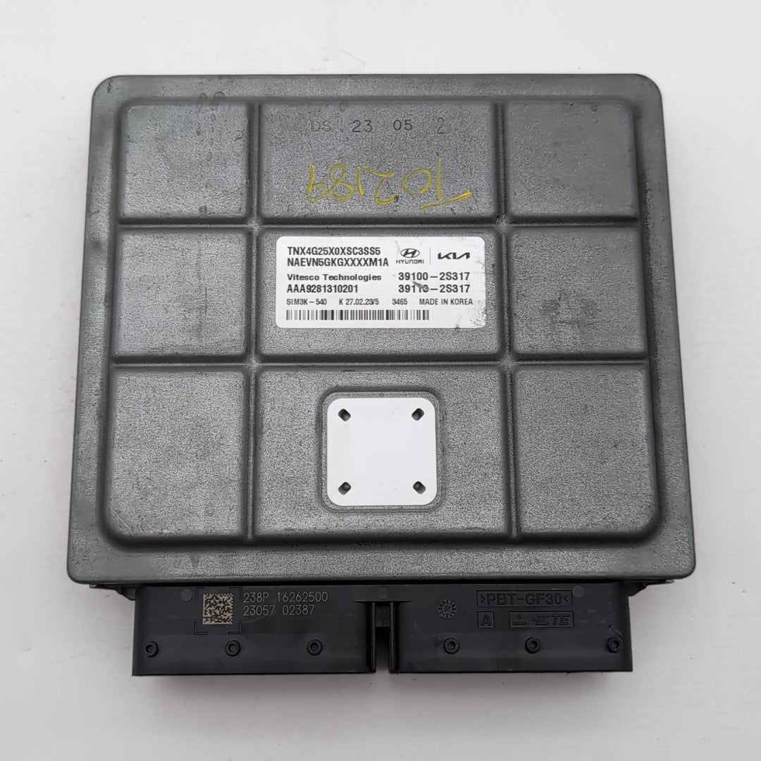 2022 2023 2024 Hyundai Tucson 2.5L Engine Computer Control Module 39100-2S317