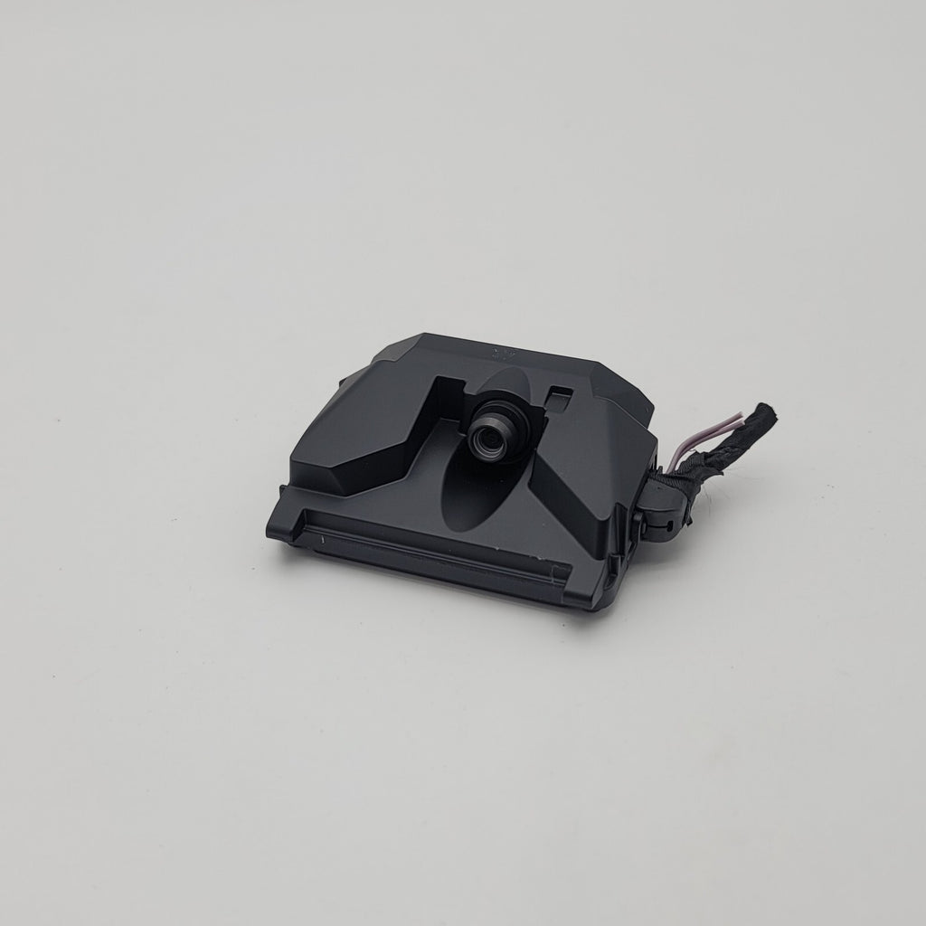 2018 2019 2020 2021 2022 2023 BMW F90 G20 LANE DEPARTURE CAMERA CONTROL MODULE