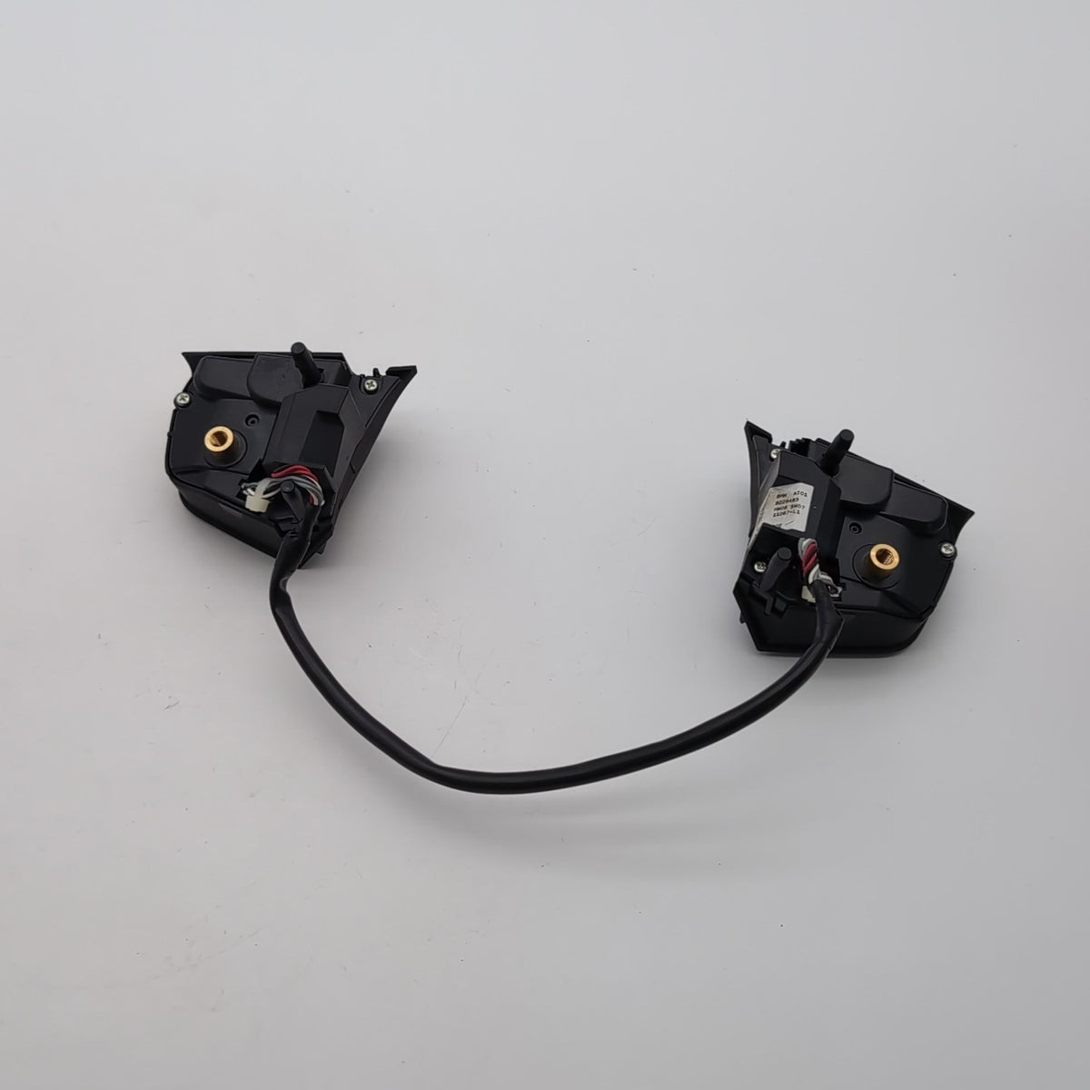 2009- 2015 BMW 750i 750Li Steering Wheel Cruise Control Volume Switch 9229483