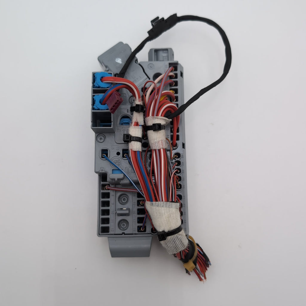 2019 - 2026 BMW X5 X6 X7 XM G20 G26 G42 G87 M3 Front Power Distribution Fuse Box