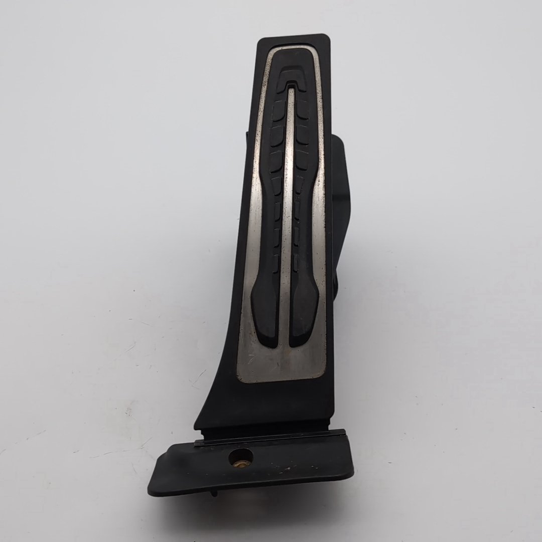 2021 - 2026 BMW 540i G30 G60 G20 G80 G22 G82 Accelerator Pedal Aluminum 6889824