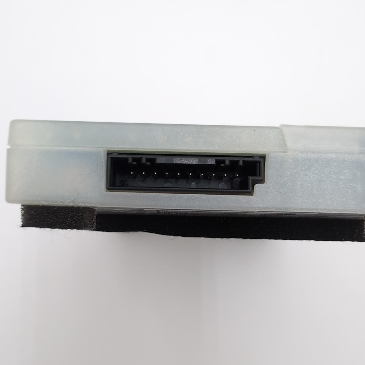 2025 BMW 330i G20 X1 U11 X3 G45 Antenna Telematics Control Module 5B5C761